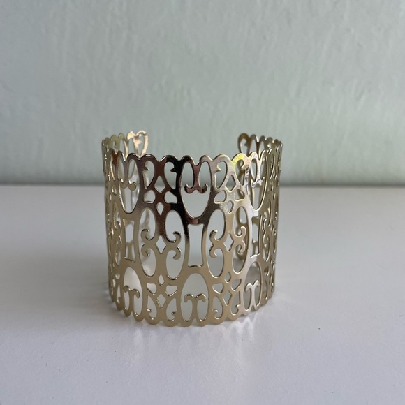 Thin Gold Colored Cuff Bracelet - Picture 1 of 4